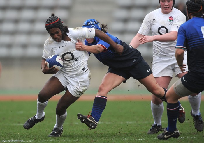 Alphonsi returns to strong England squad