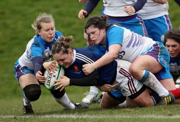 France march on in title quest