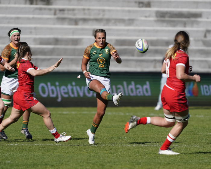 Wins for USA and Canada in Spain