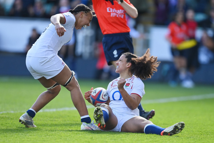 12 try England too much for Italy