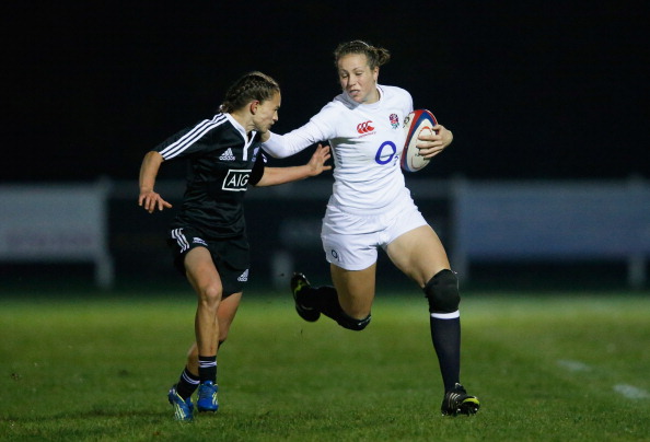 England shade first test