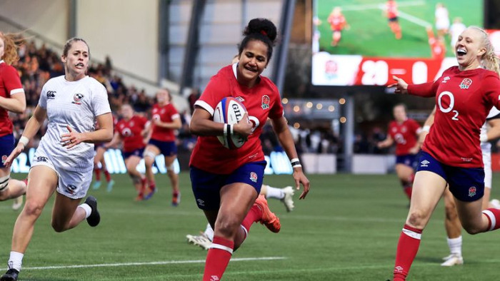 England overwhelm the USA