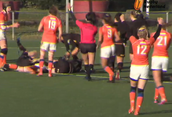 Dutch survive scare to reach Euro final